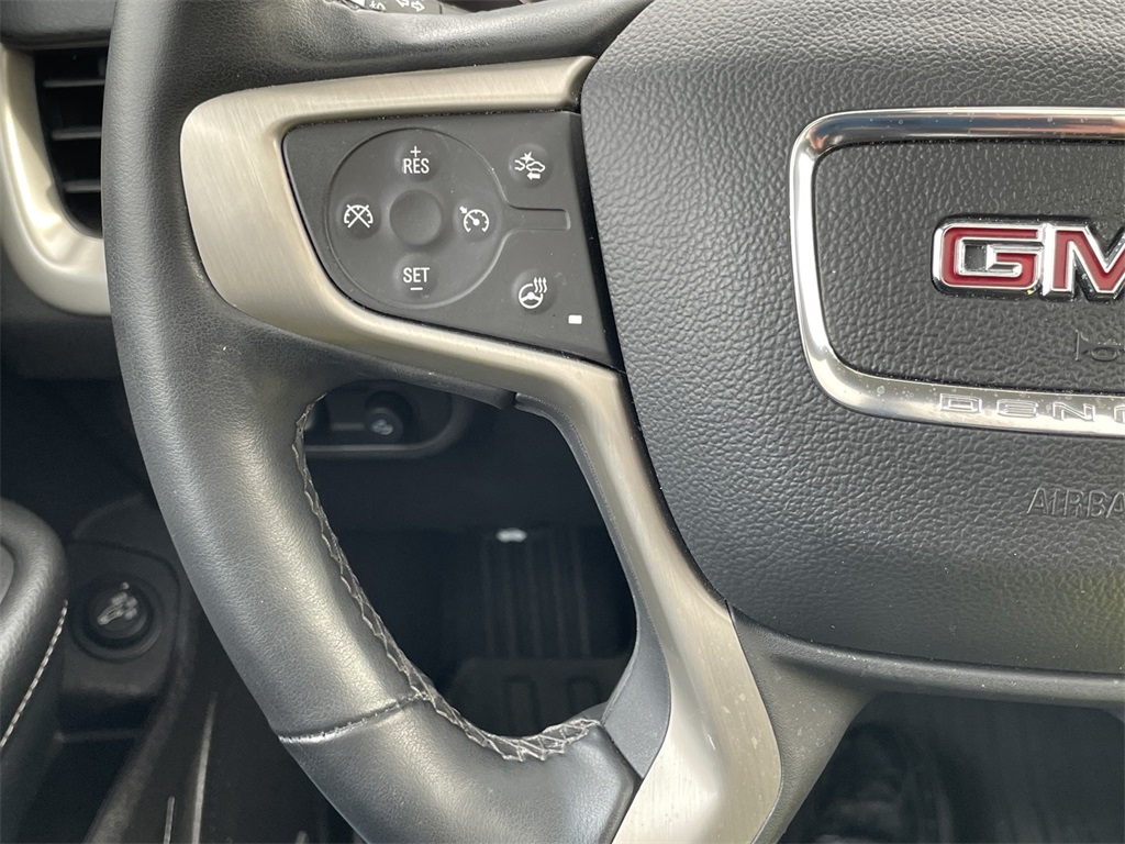 2024 GMC Terrain Denali Image 14 of 35
