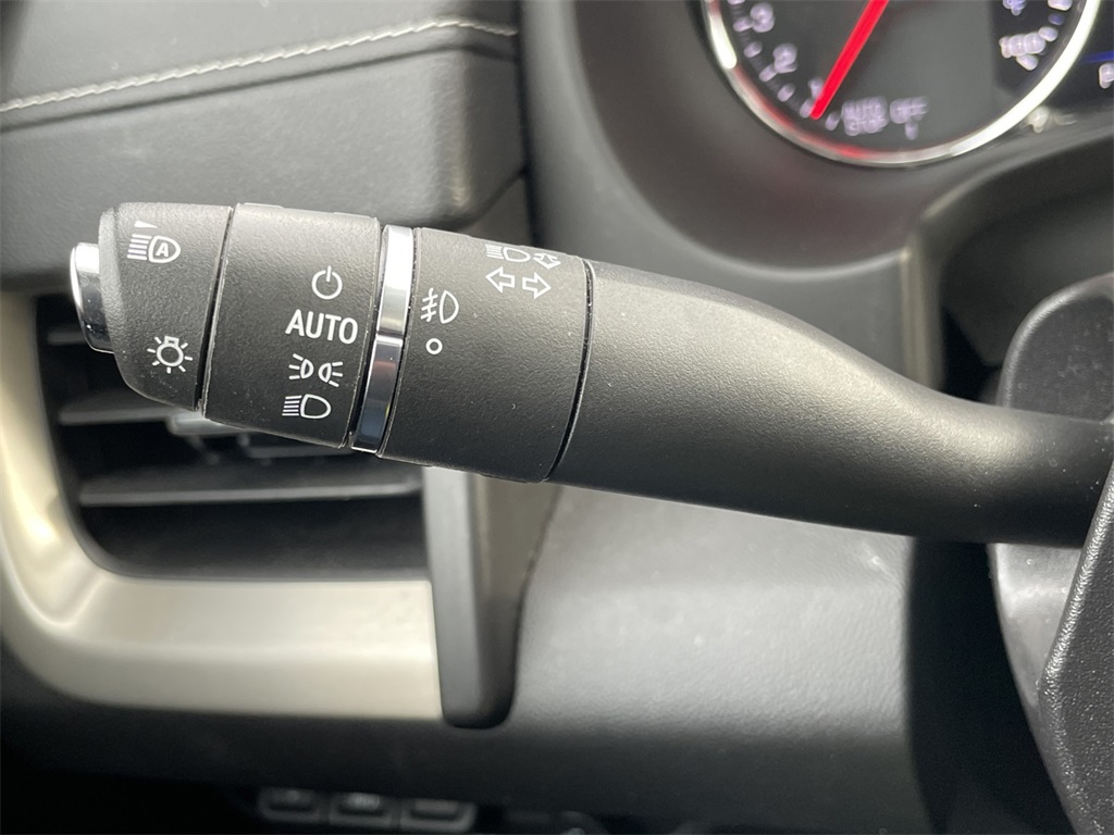 2024 GMC Terrain Denali Image 27 of 35