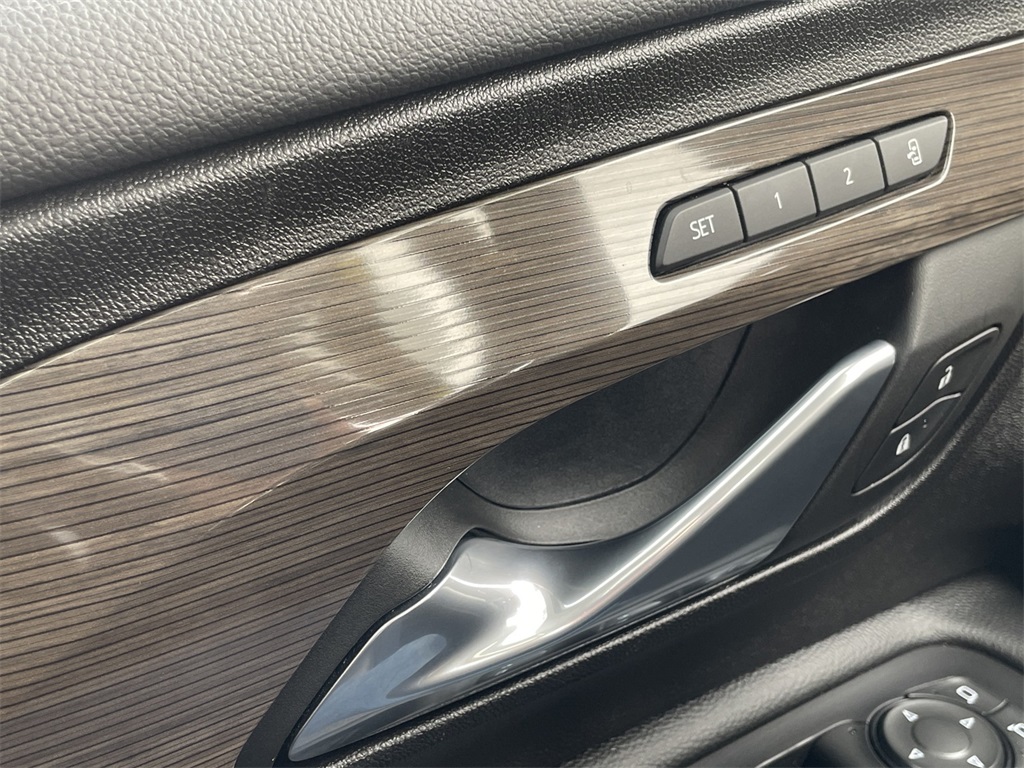 2024 GMC Terrain Denali Image 22 of 35