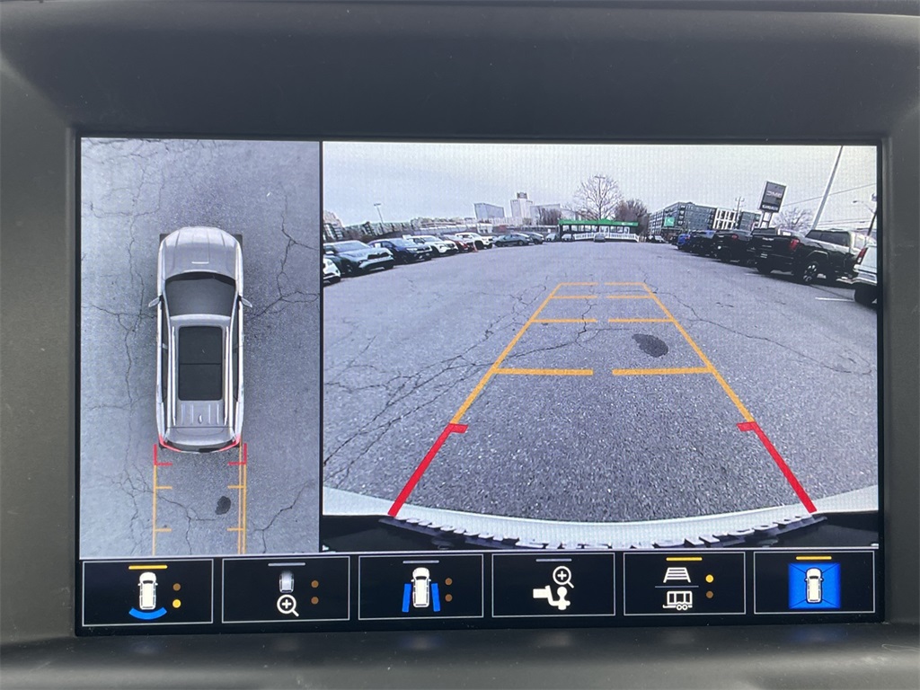 2024 GMC Terrain Denali Image 18 of 35