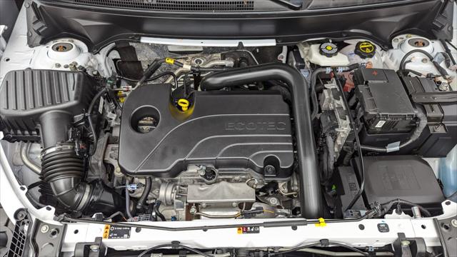 Vehicle image 10 of 32