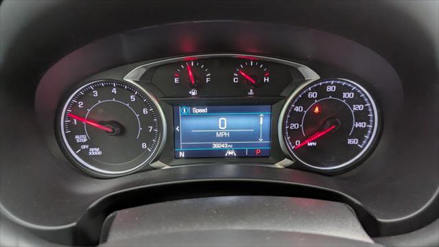 Vehicle image 19 of 32