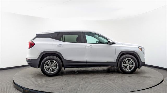 Vehicle image 5 of 32