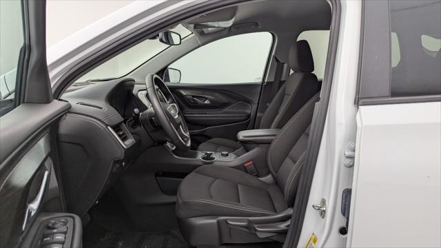 Vehicle image 14 of 32
