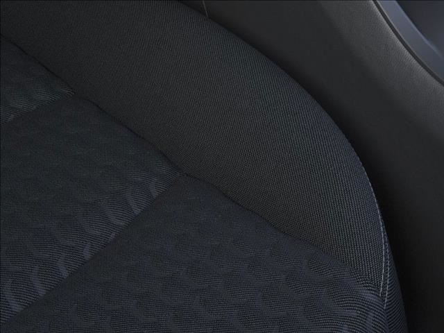 Vehicle image 21 of 24
