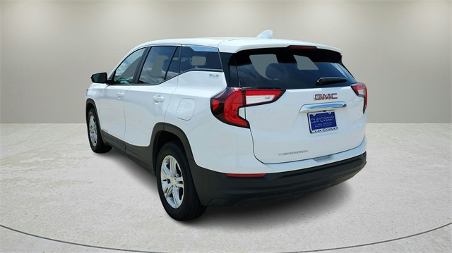 Vehicle image 7 of 46