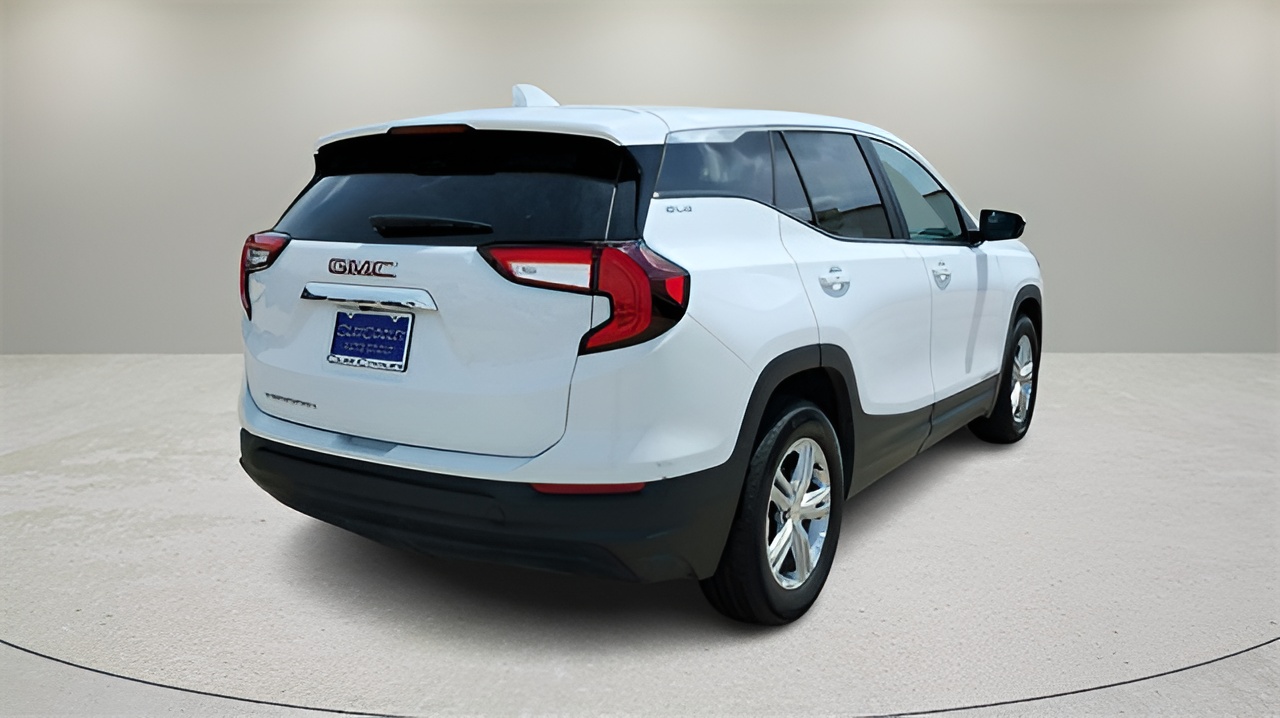 Vehicle image 43 of 46