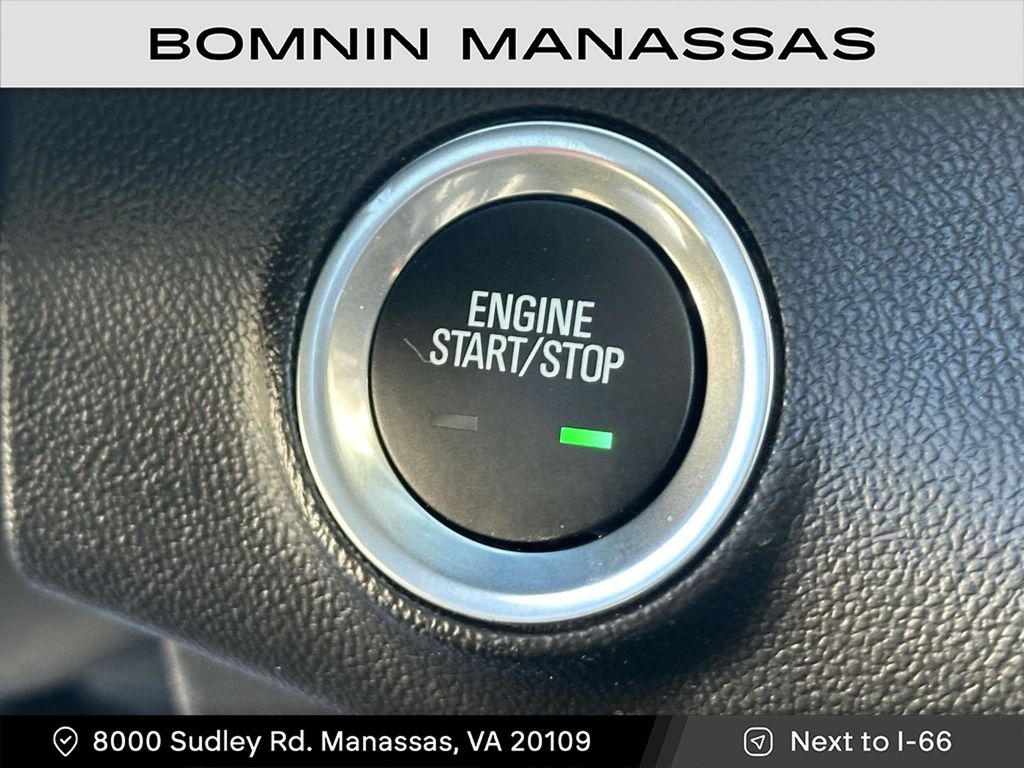 2024 GMC Terrain SLE Image 25 of 30