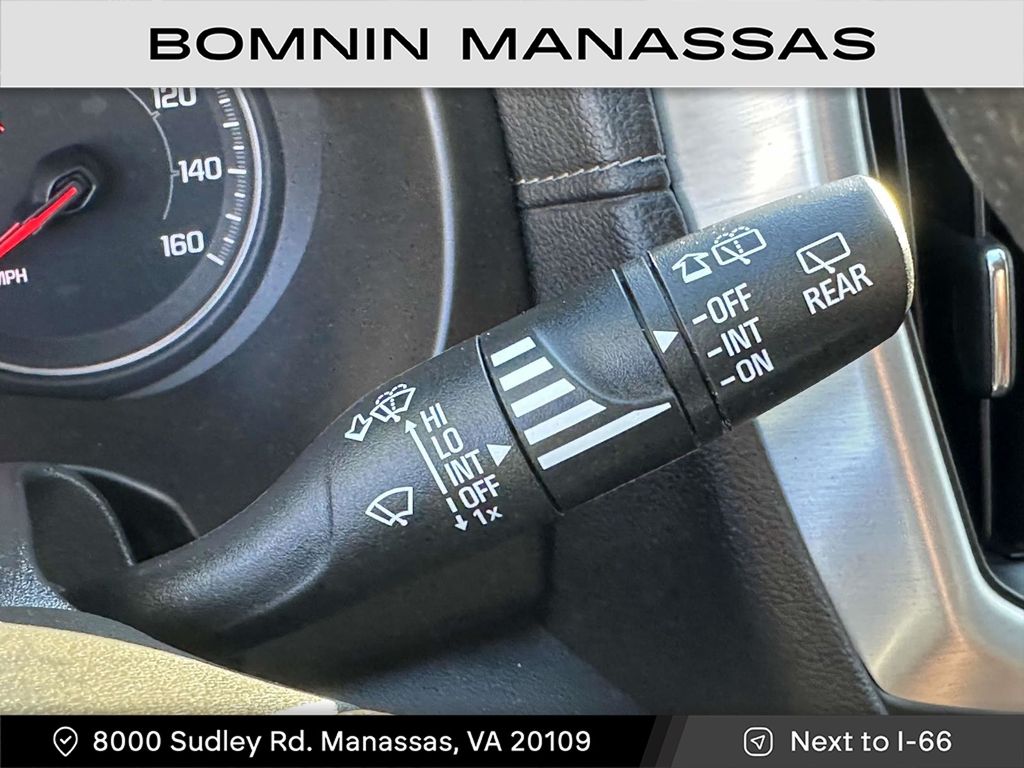 2024 GMC Terrain SLE Image 24 of 30