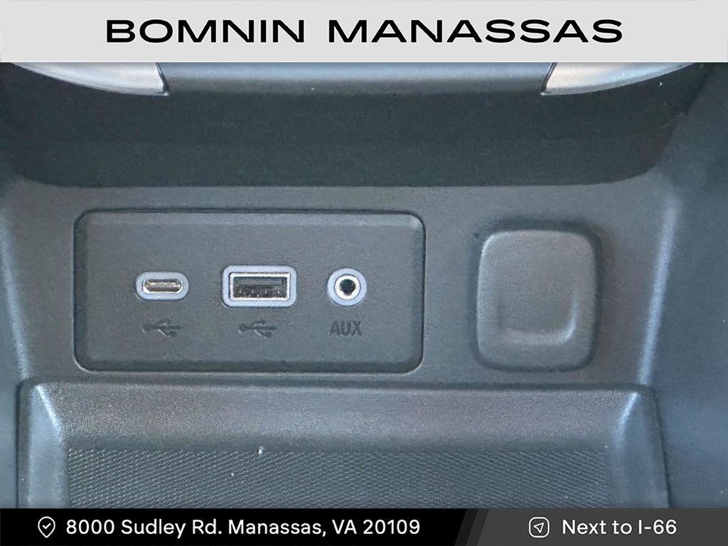 2024 GMC Terrain SLE Image 20 of 30