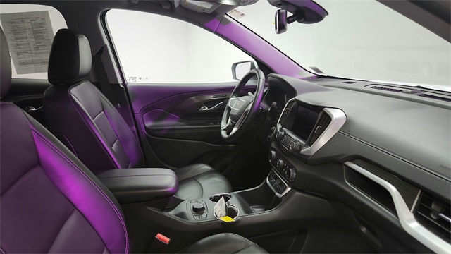 Vehicle image 23 of 26
