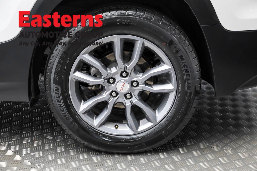 2024 GMC Terrain SLT Image 42 of 64