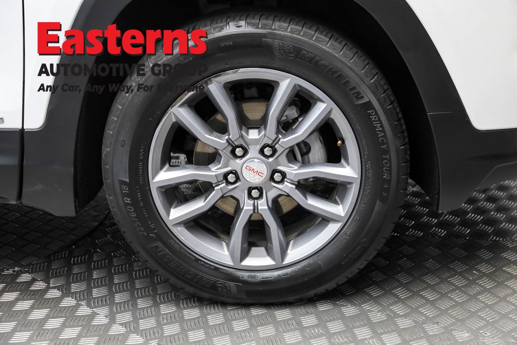 2024 GMC Terrain SLT Image 39 of 64