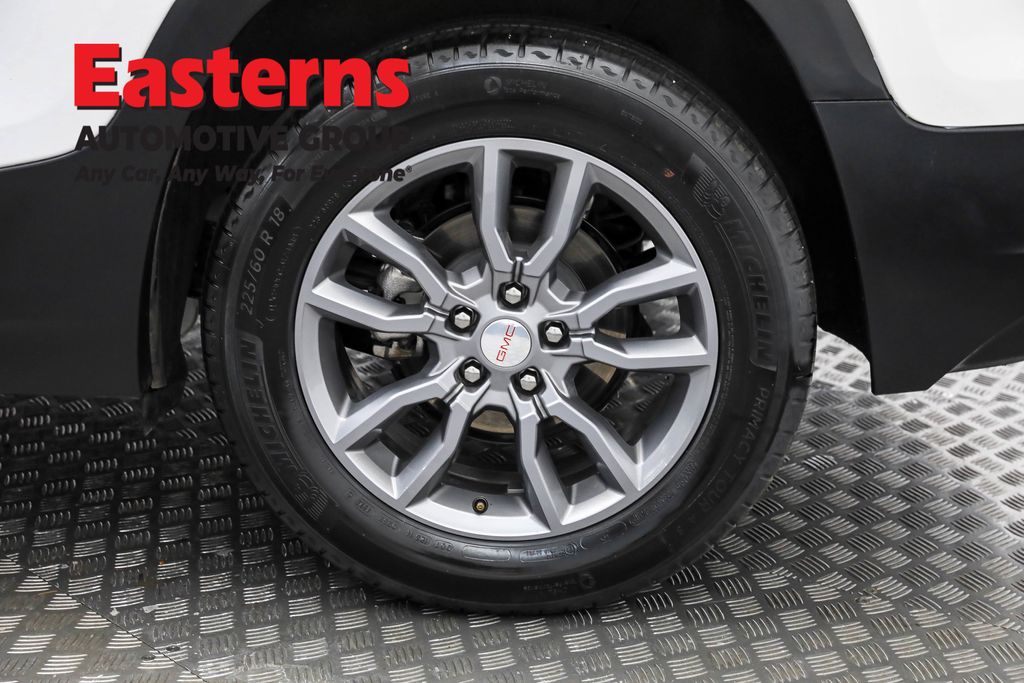 2024 GMC Terrain SLT Image 40 of 64