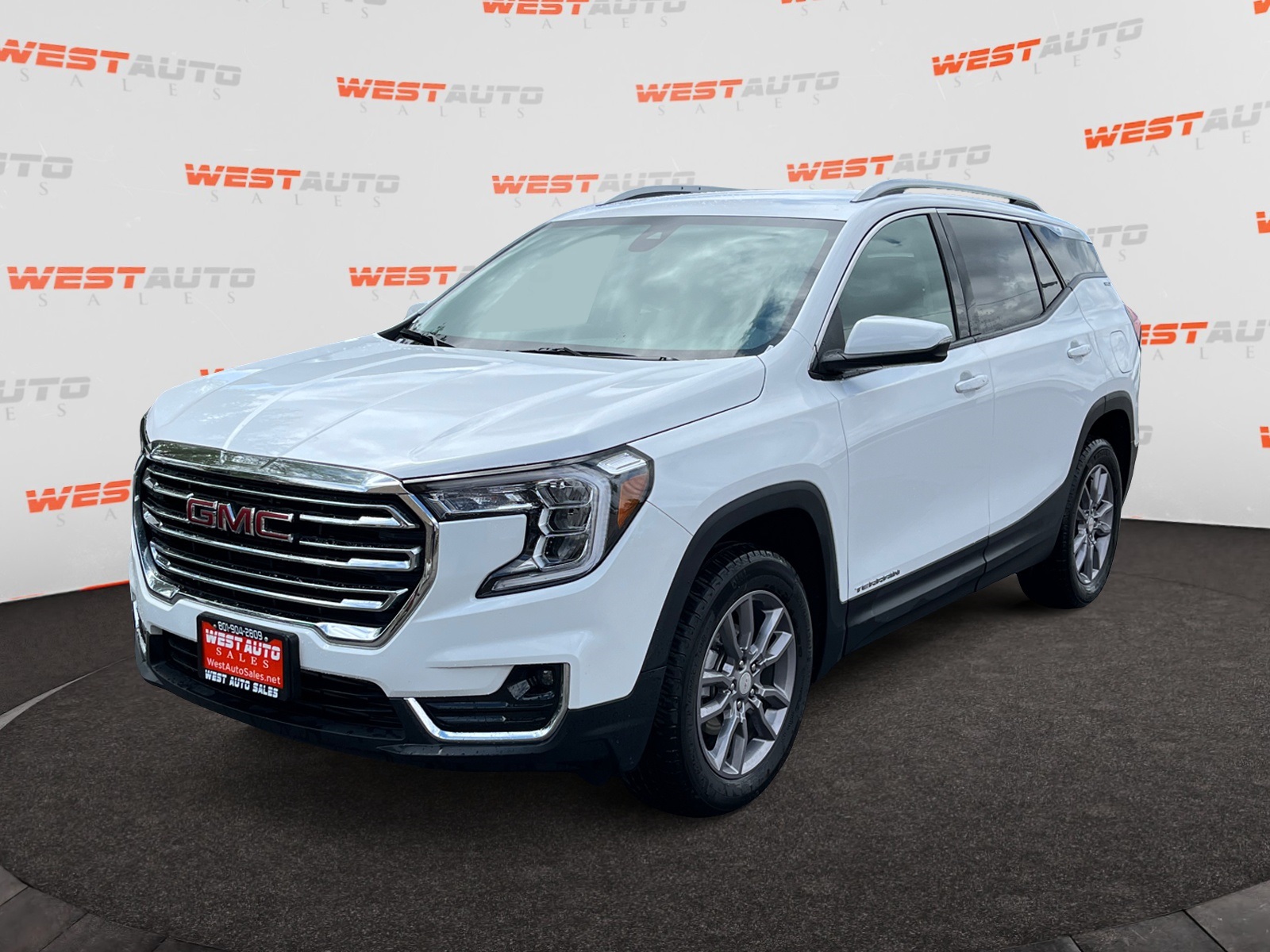 Vehicle image 1 of 39