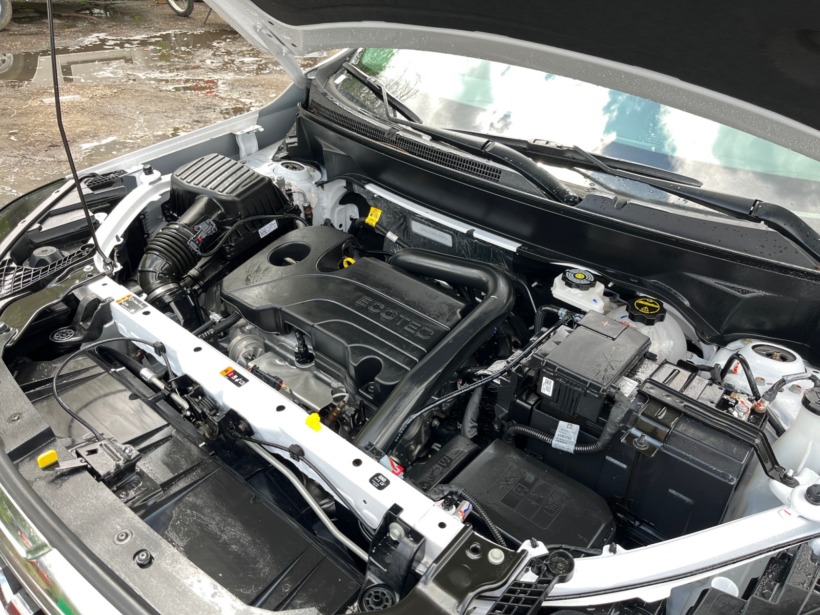 Vehicle image 36 of 39