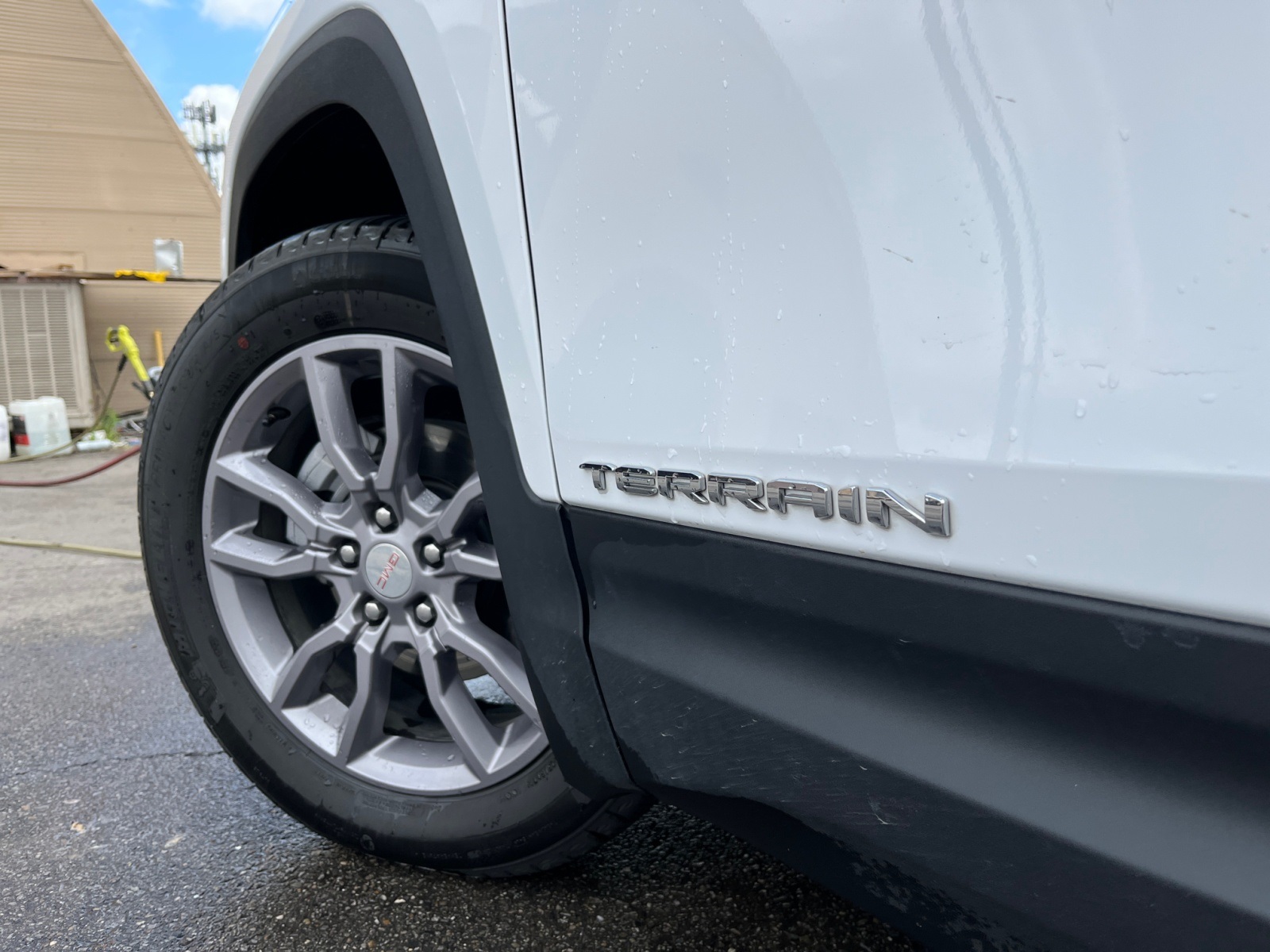 Vehicle image 31 of 39