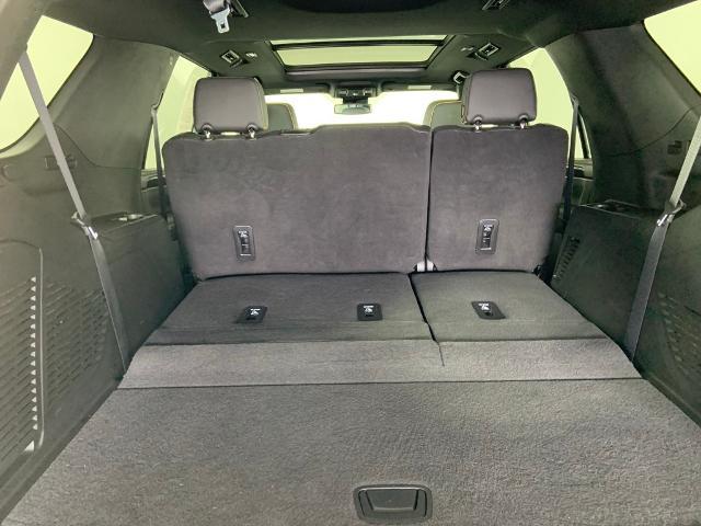 Vehicle image 9 of 39