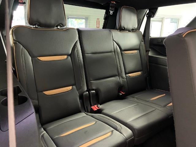 Vehicle image 12 of 39