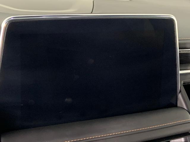 Vehicle image 11 of 39