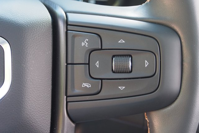 Vehicle image 29 of 37