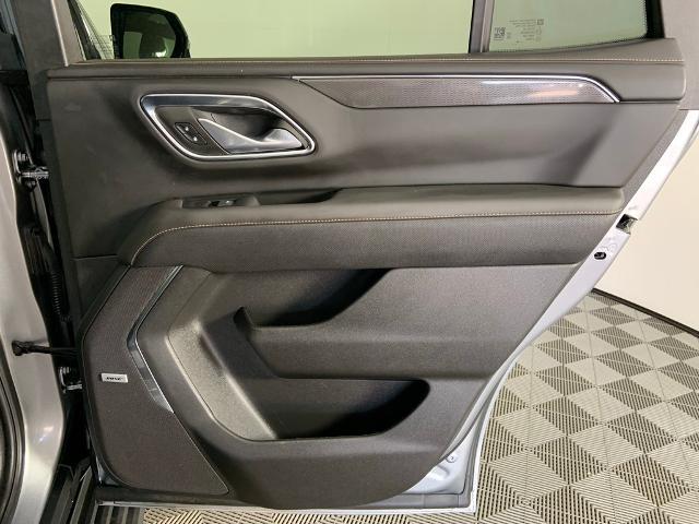 Vehicle image 29 of 37
