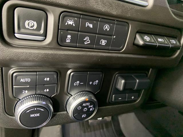 Vehicle image 9 of 37