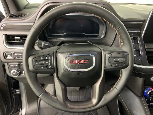 Vehicle image 10 of 37
