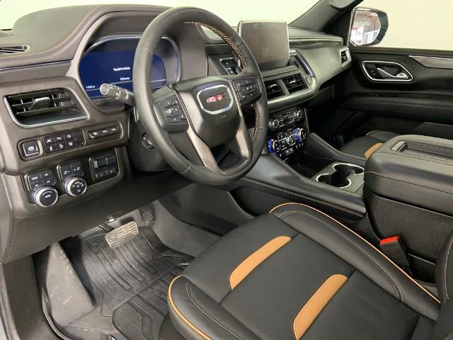 Vehicle image 33 of 37