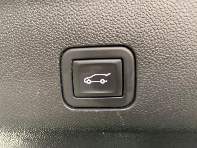Vehicle image 24 of 37