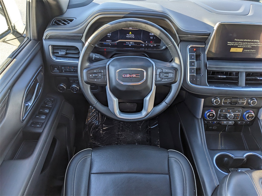 2024 GMC Yukon SLT Image 14 of 35