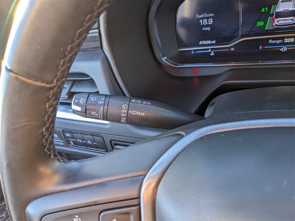 2024 GMC Yukon SLT Image 30 of 35