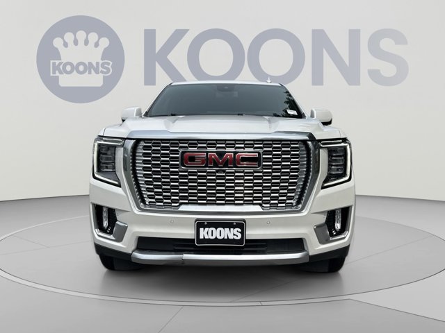 2024 GMC Yukon XL Denali Image 2 of 24