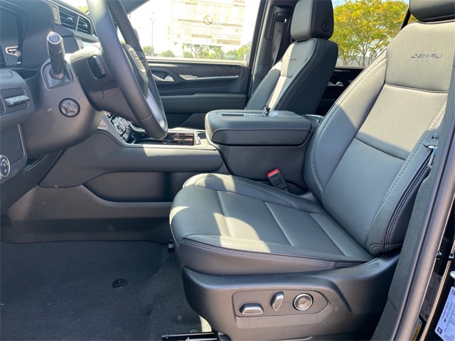 Vehicle image 20 of 30