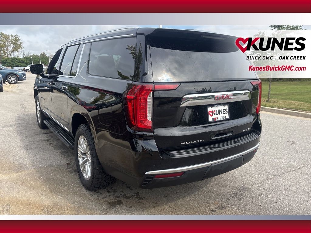 2024 GMC Yukon XL SLT Image 4 of 27