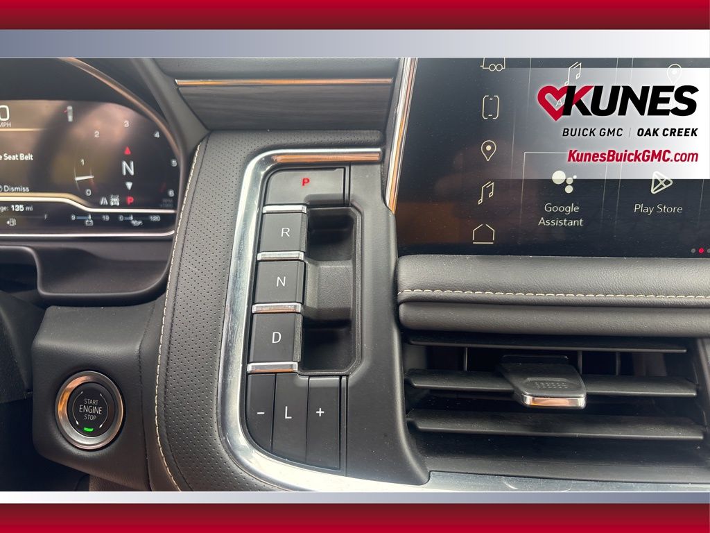 2024 GMC Yukon XL SLT Image 25 of 27