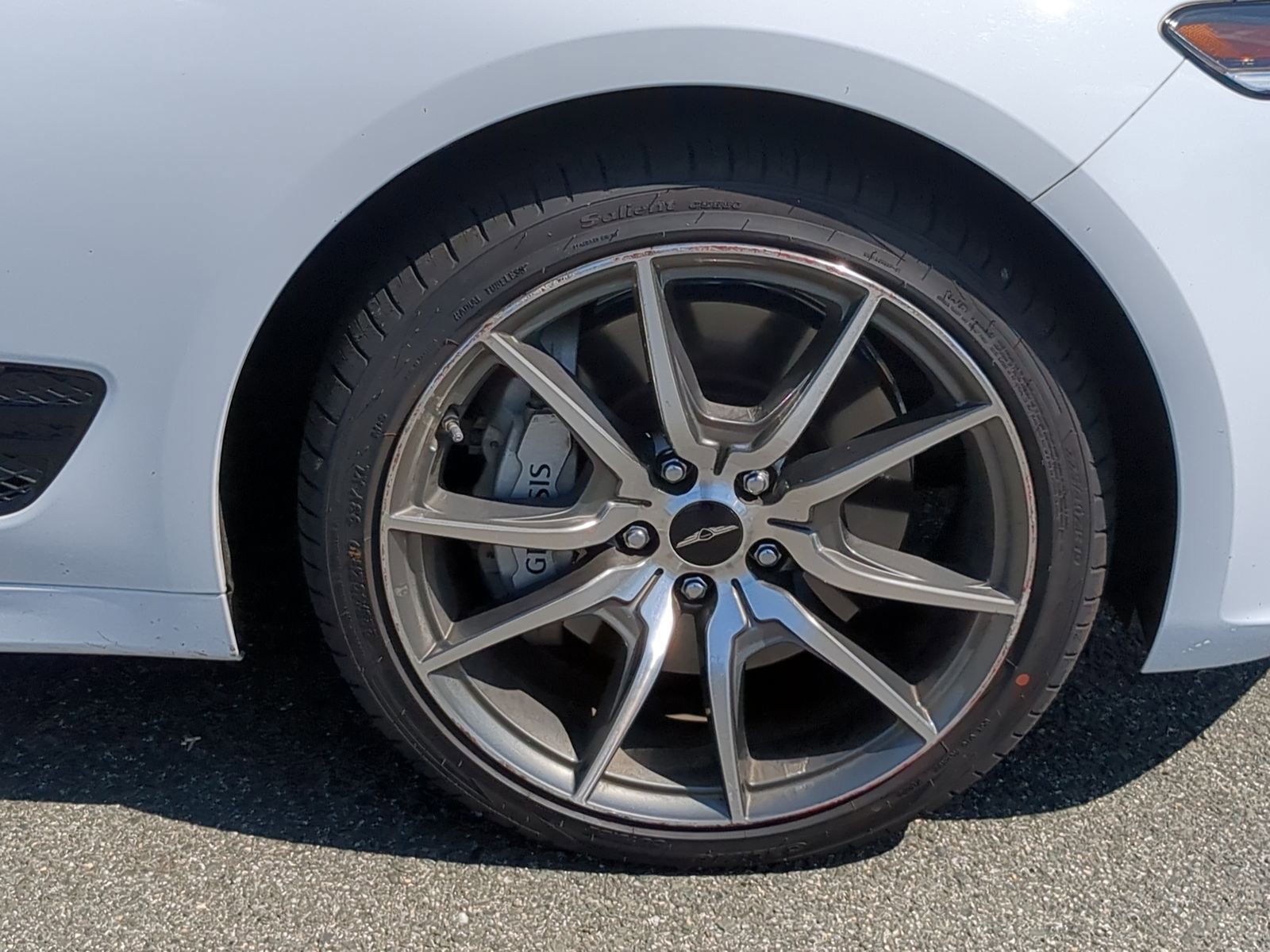 Vehicle image 8 of 23