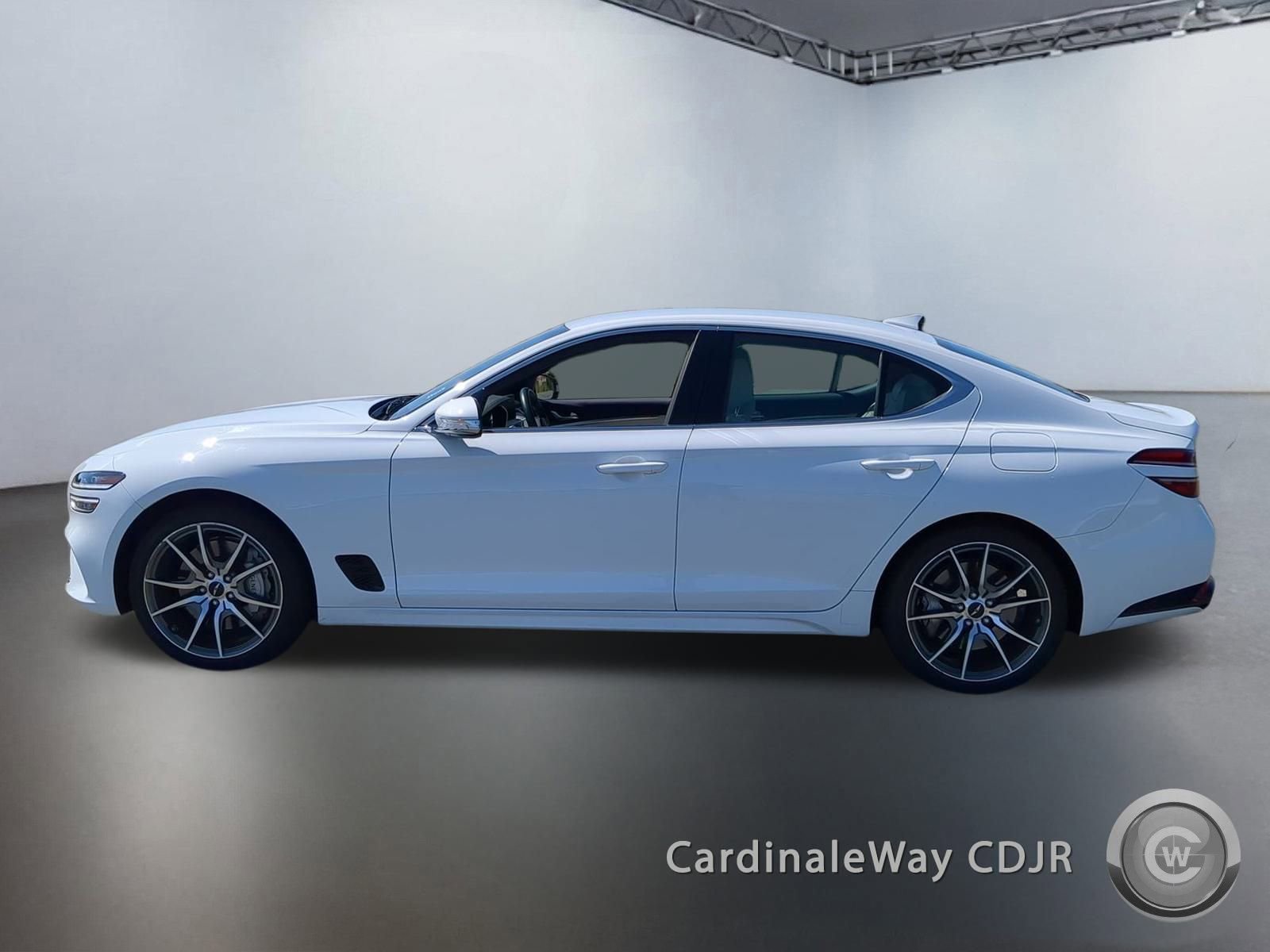 Vehicle image 6 of 23