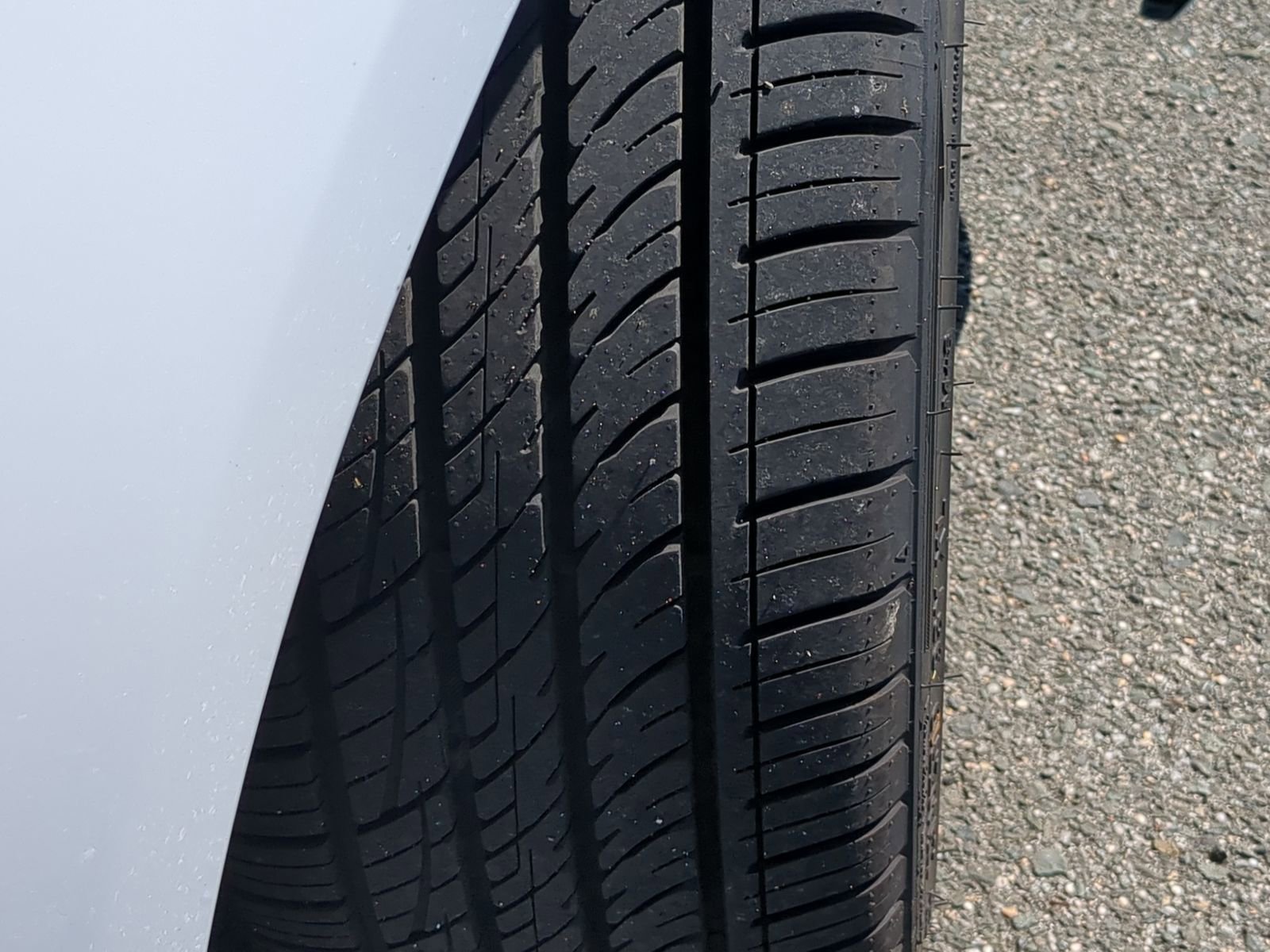 Vehicle image 9 of 23