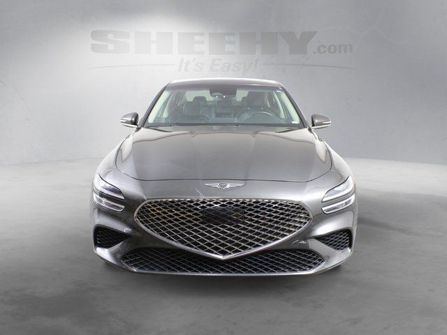 2024 Genesis G70 2.5T Image 2 of 30