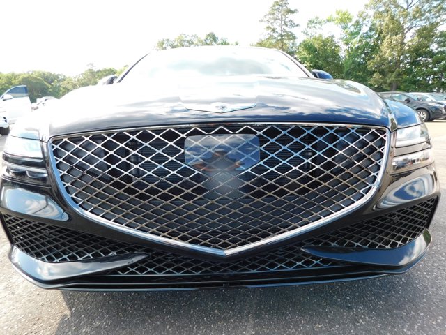 Vehicle image 6 of 14