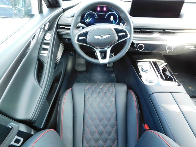 Vehicle image 13 of 14