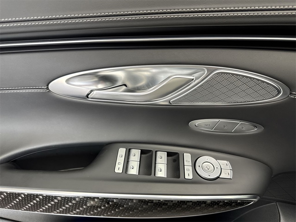 2024 Genesis GV70 3.5T Sport Image 22 of 28