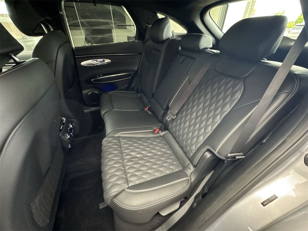 2024 Genesis GV70 3.5T Sport Image 15 of 28