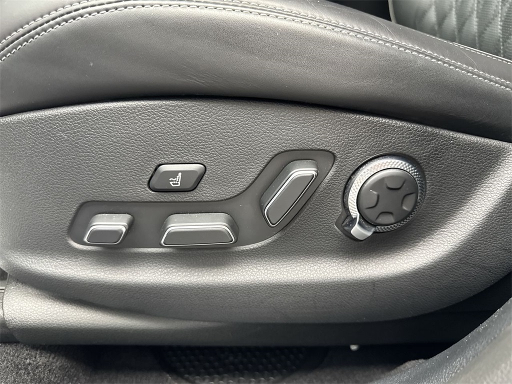 2024 Genesis GV70 3.5T Sport Image 25 of 28