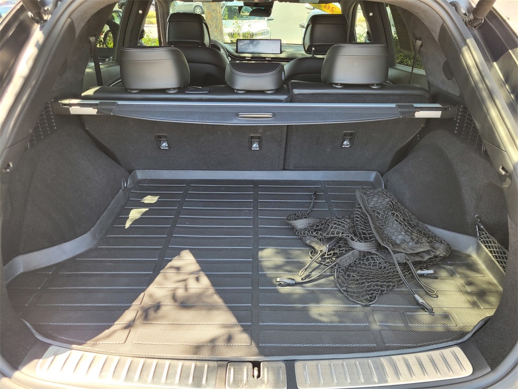 2024 Genesis GV70 3.5T Sport Image 12 of 29