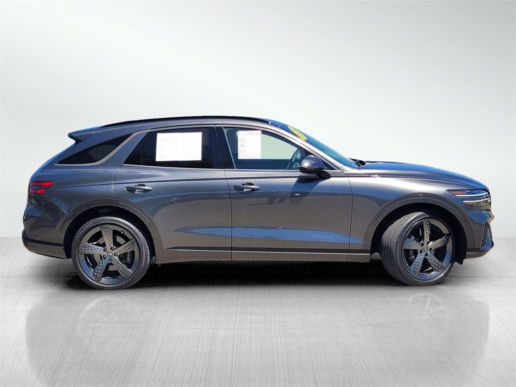 2024 Genesis GV70 3.5T Sport Image 4 of 29