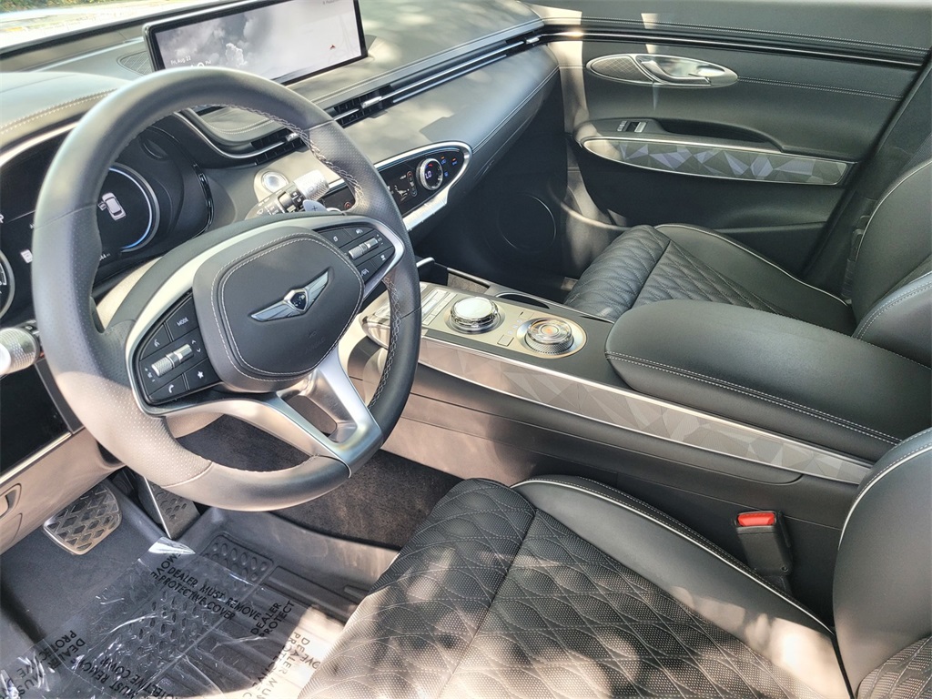 2024 Genesis GV70 3.5T Sport Image 16 of 29