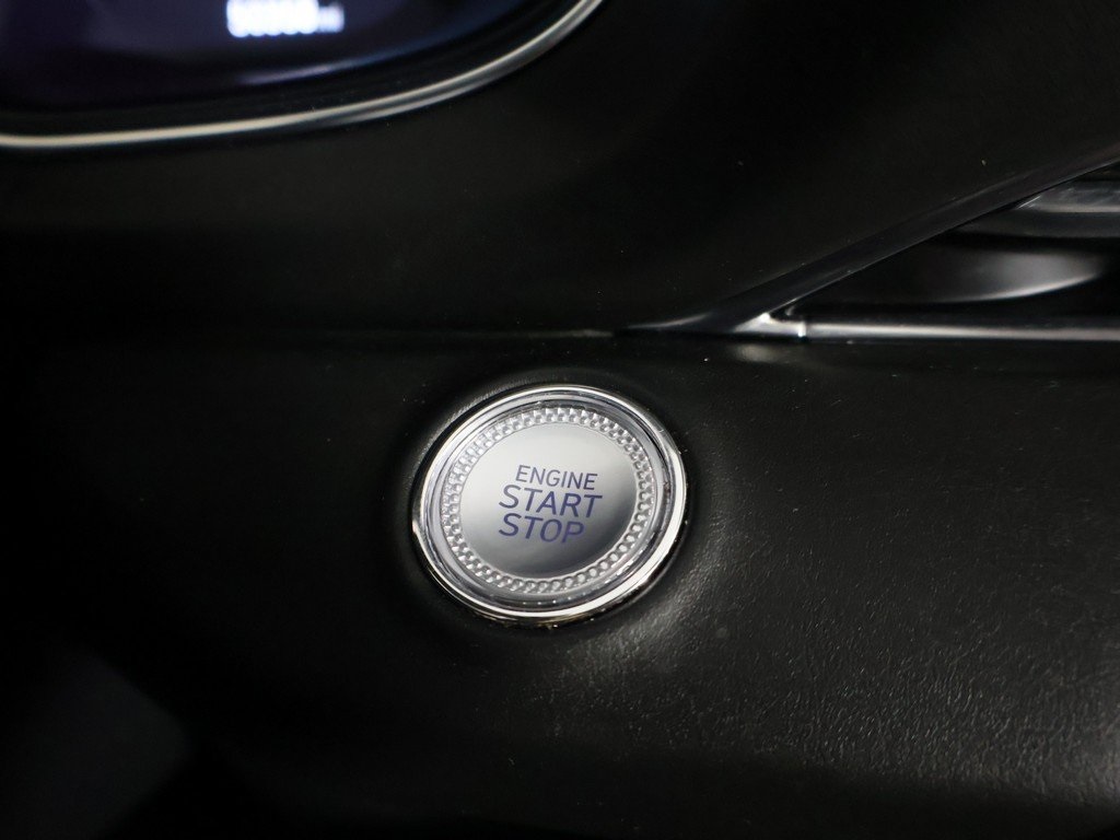 2024 Genesis GV80 Base Image 46 of 60