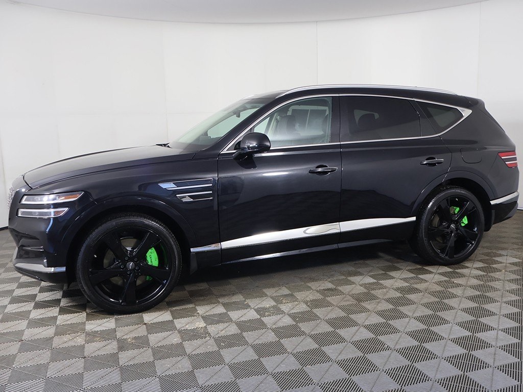 2024 Genesis GV80 Base Image 2 of 60